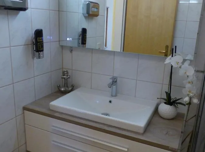 12 - Seewald Haus Huehnergott Apartmán Sellin (Rugen)